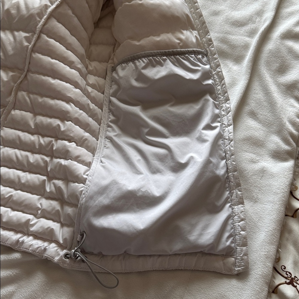 Eddie Bauer parka - Picture 15 of 16